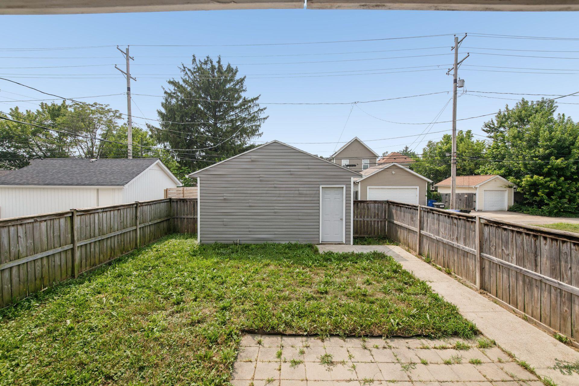 977 Gilbert Street