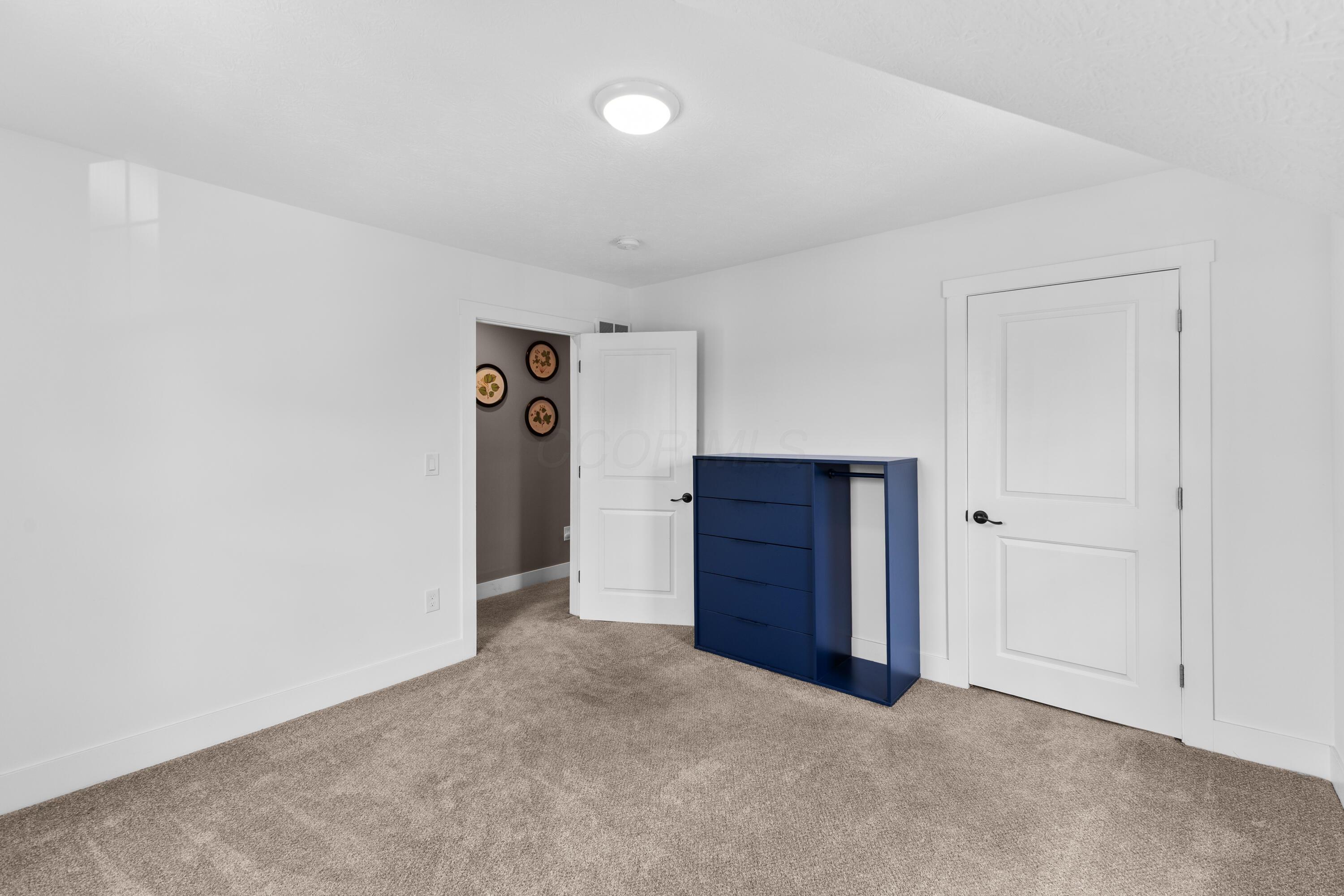 3227 Columbus Street