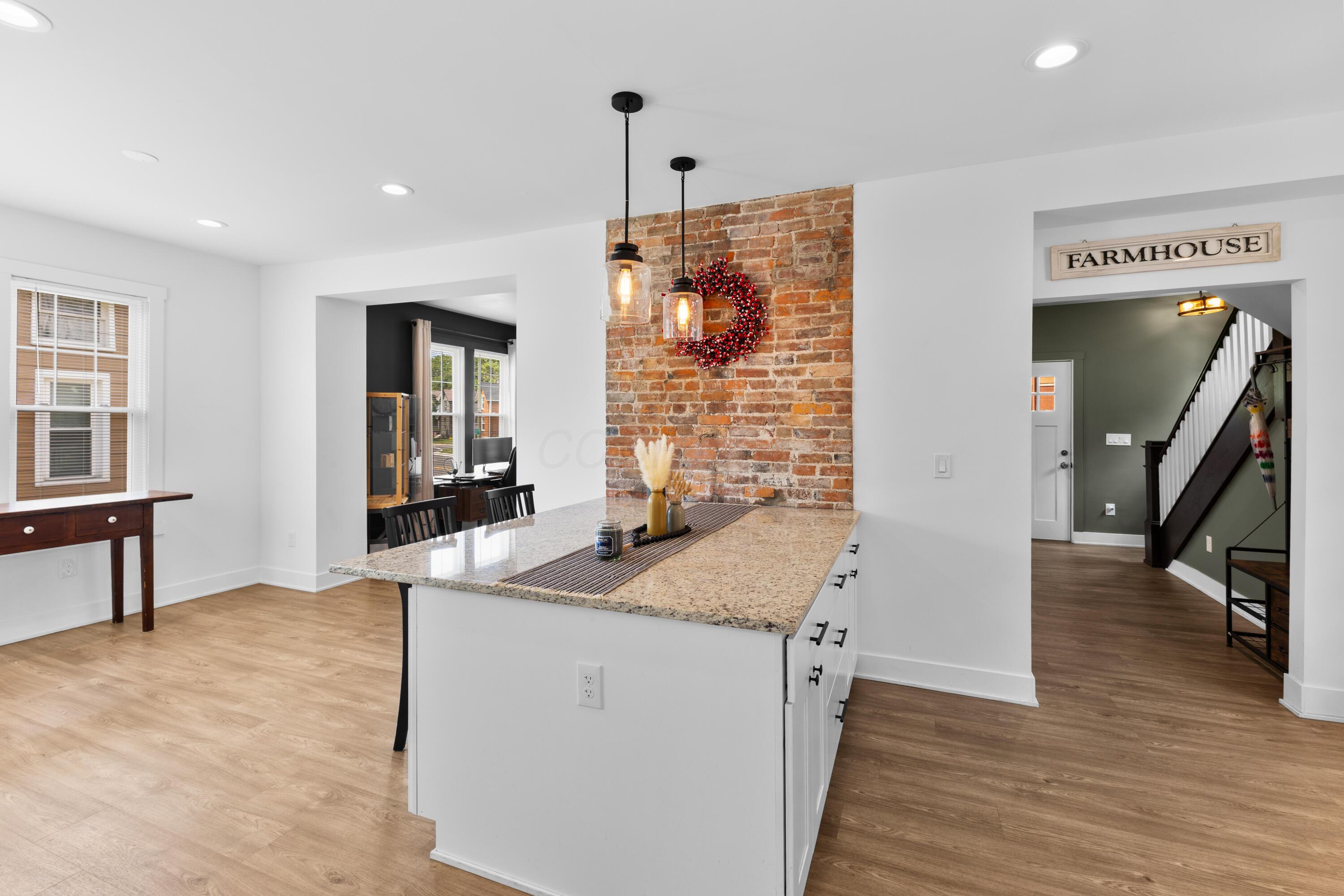 3227 Columbus Street