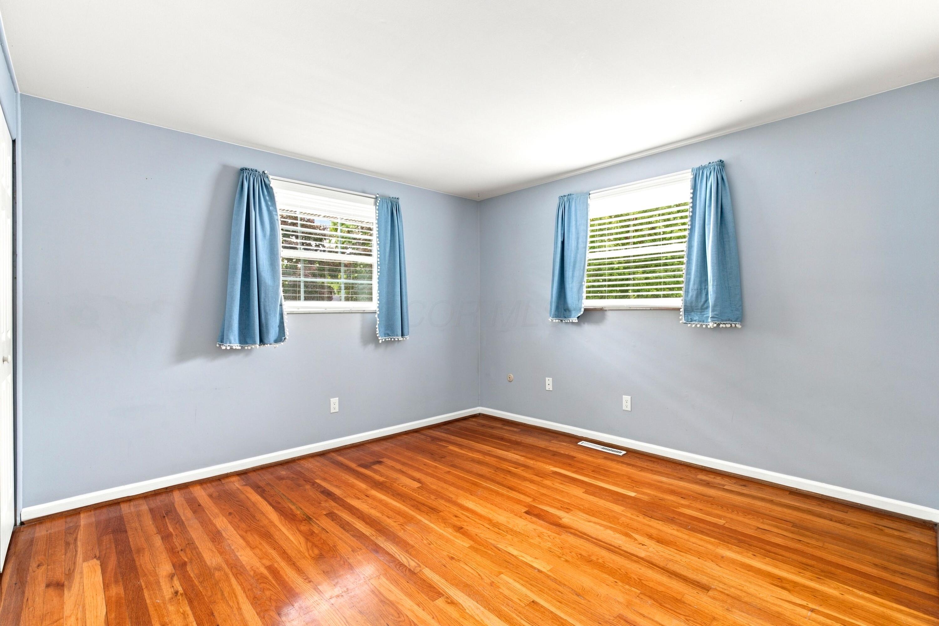 402 Hermitage Road