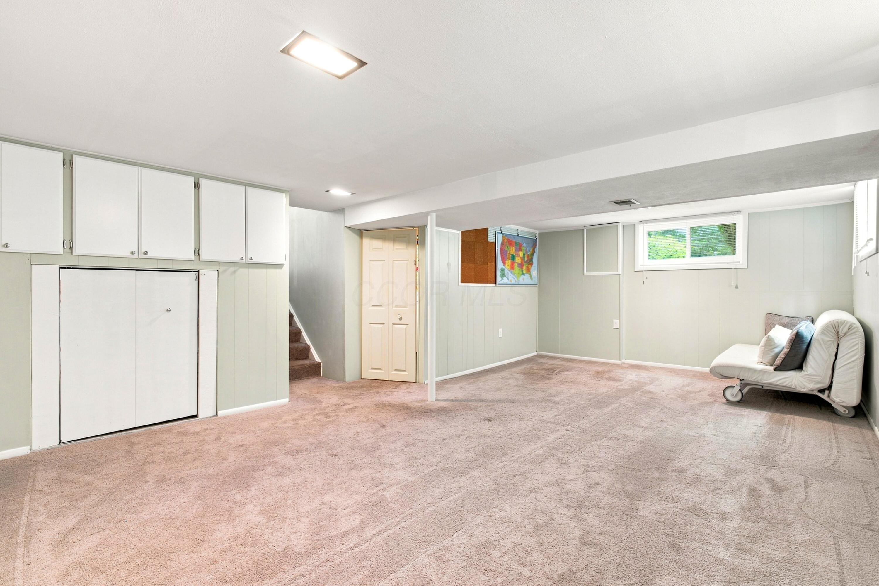 402 Hermitage Road