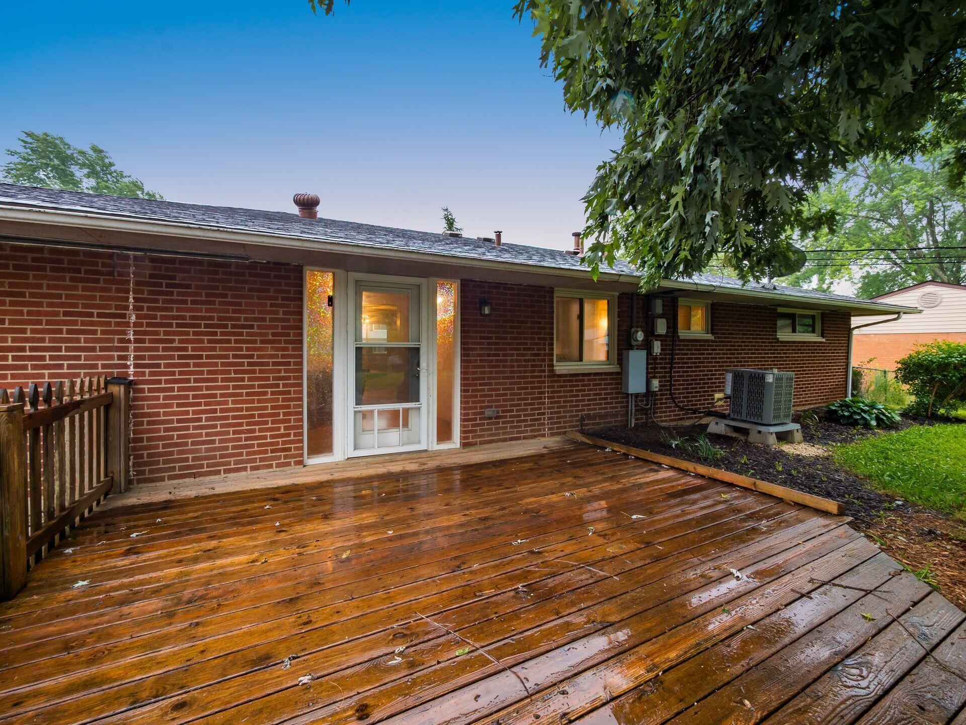 5527 Oslo Drive