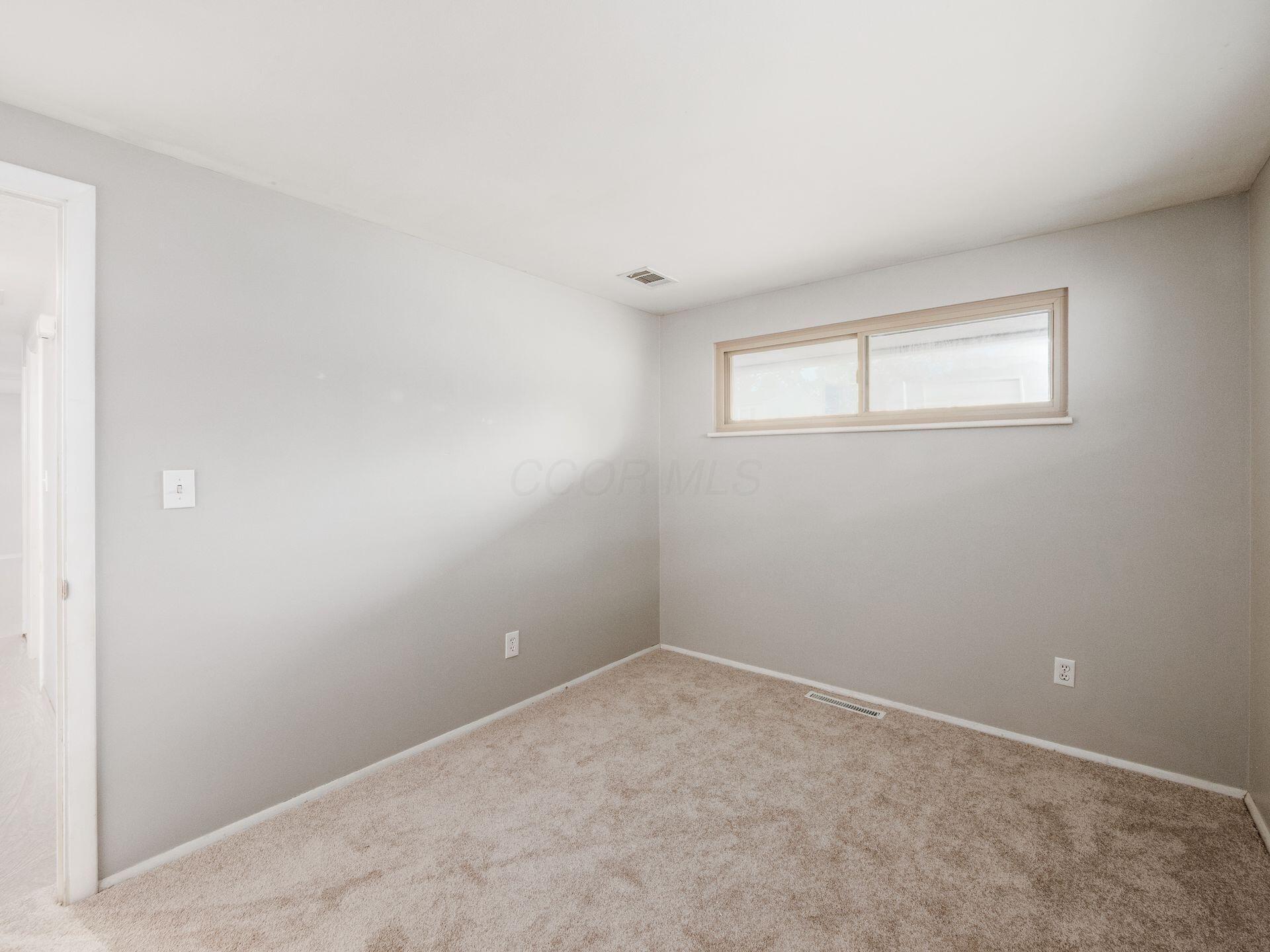 5527 Oslo Drive
