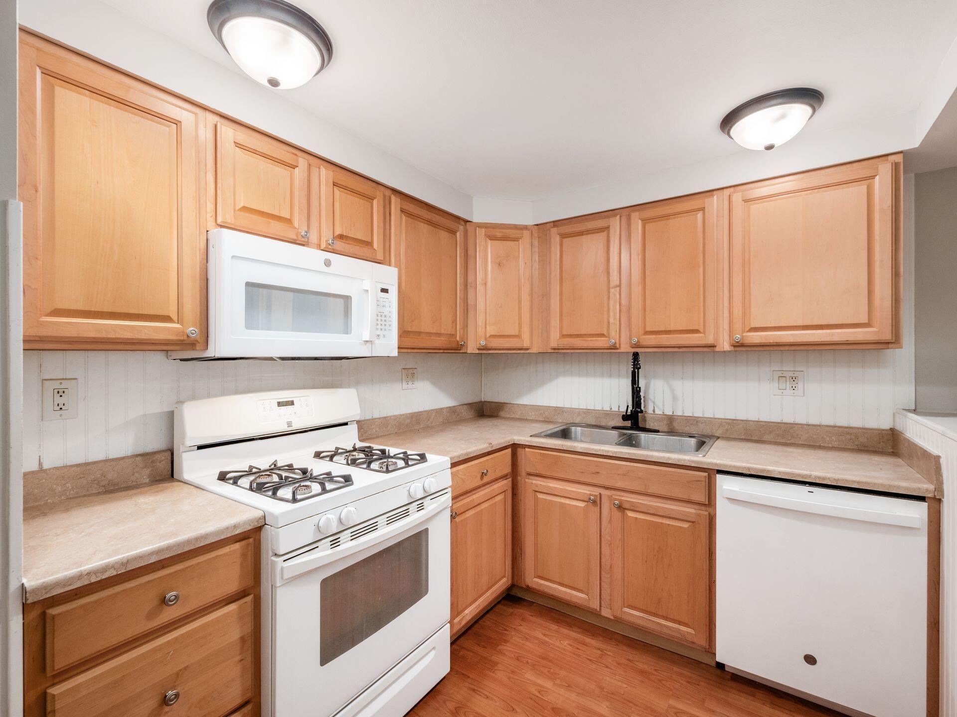 5527 Oslo Drive