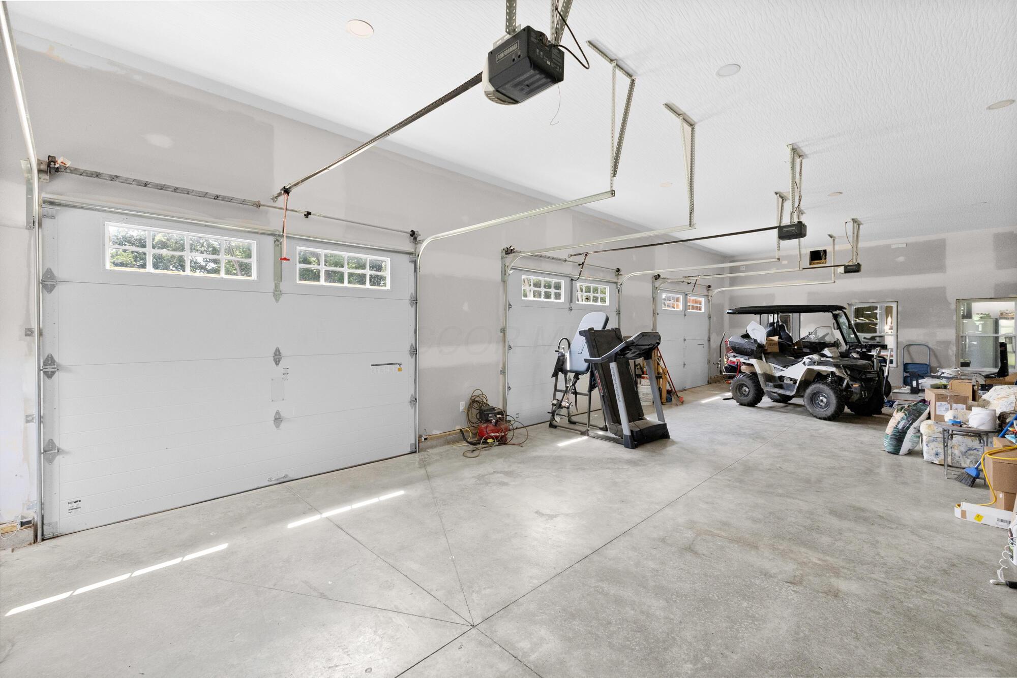 16265 Fredericktown Amity Road