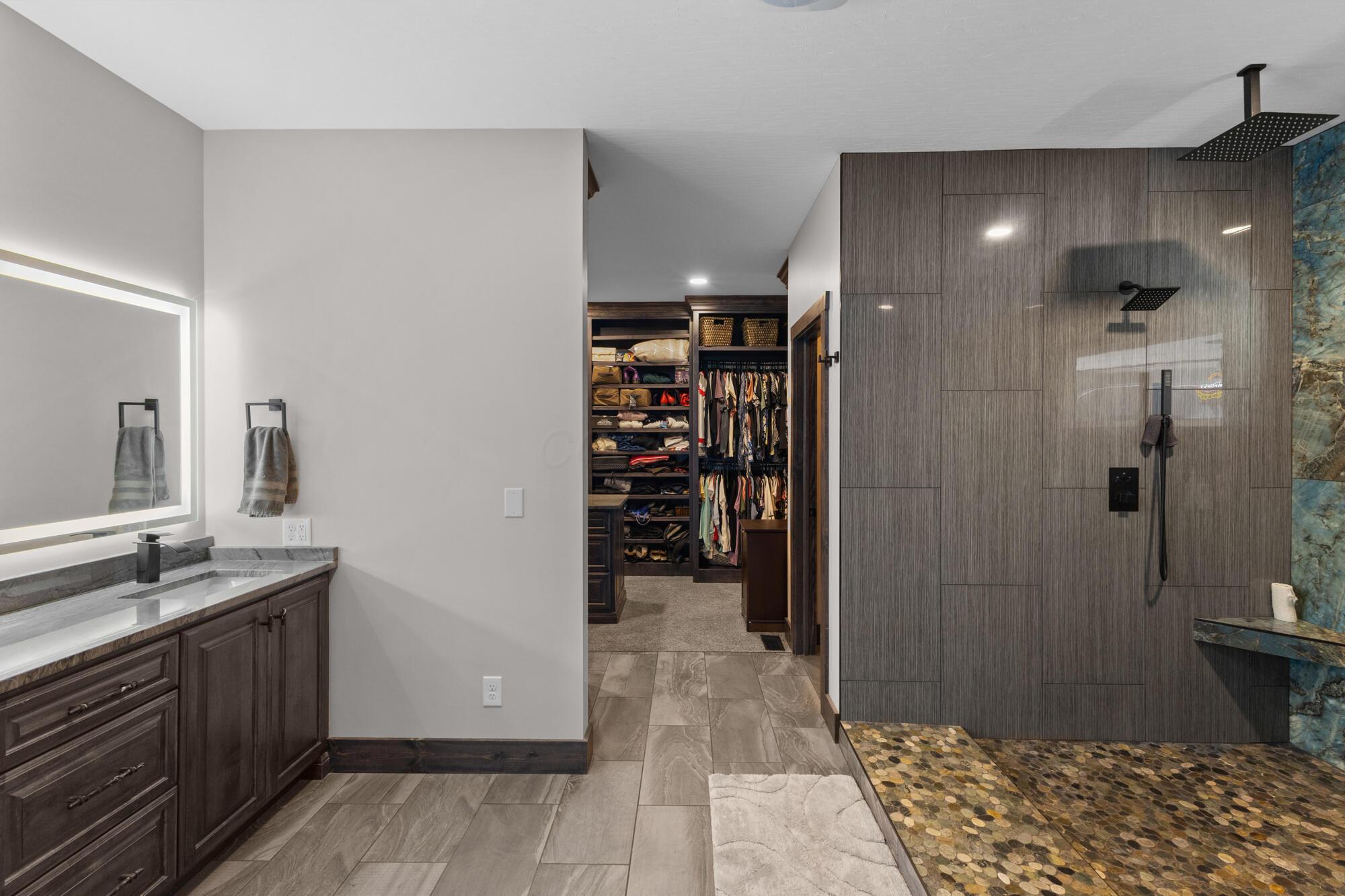 16265 Fredericktown Amity Road