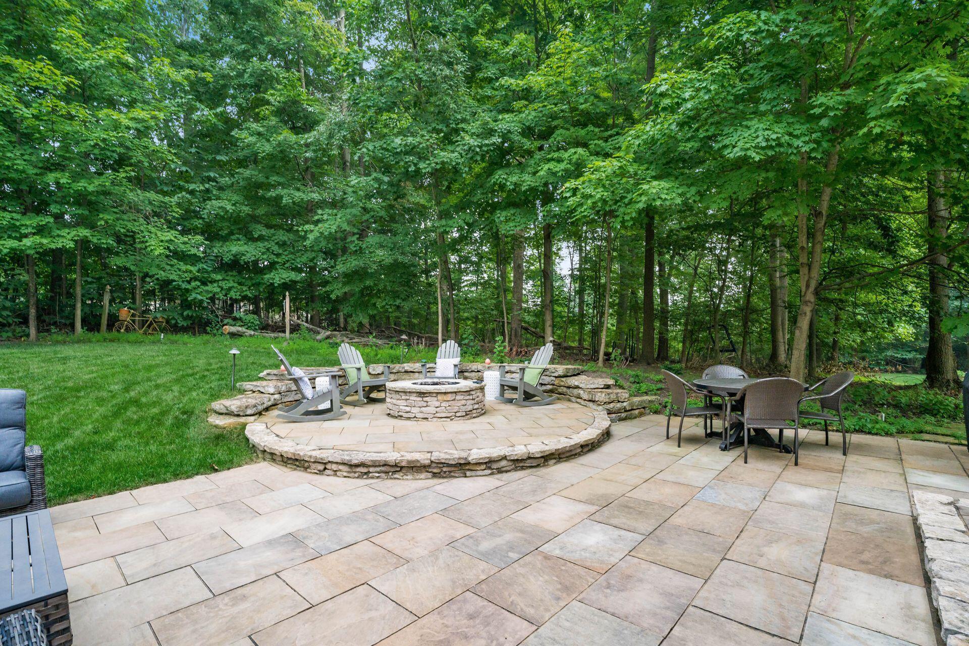5598 Lynbrook Lane