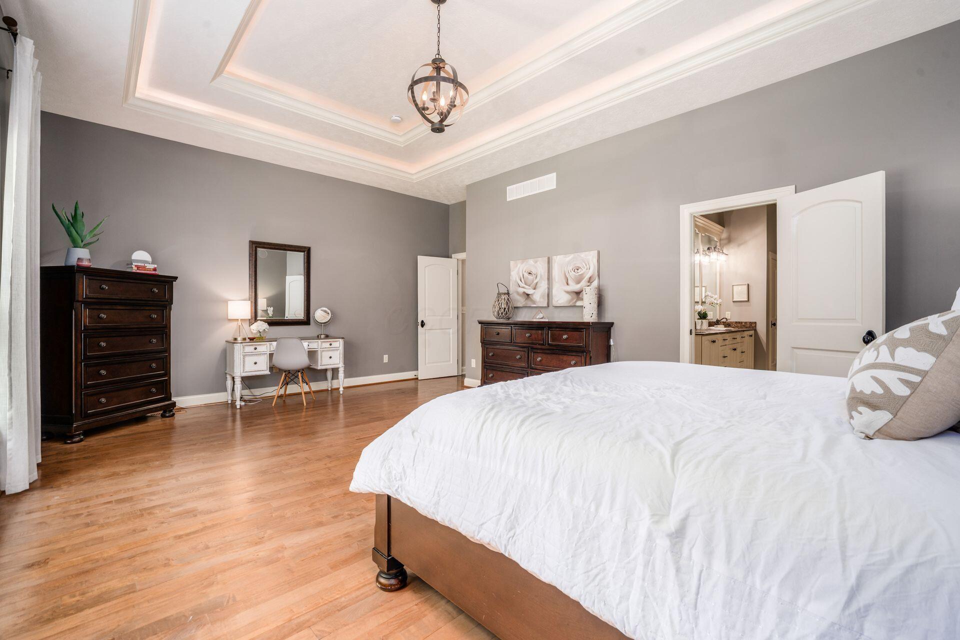 5598 Lynbrook Lane