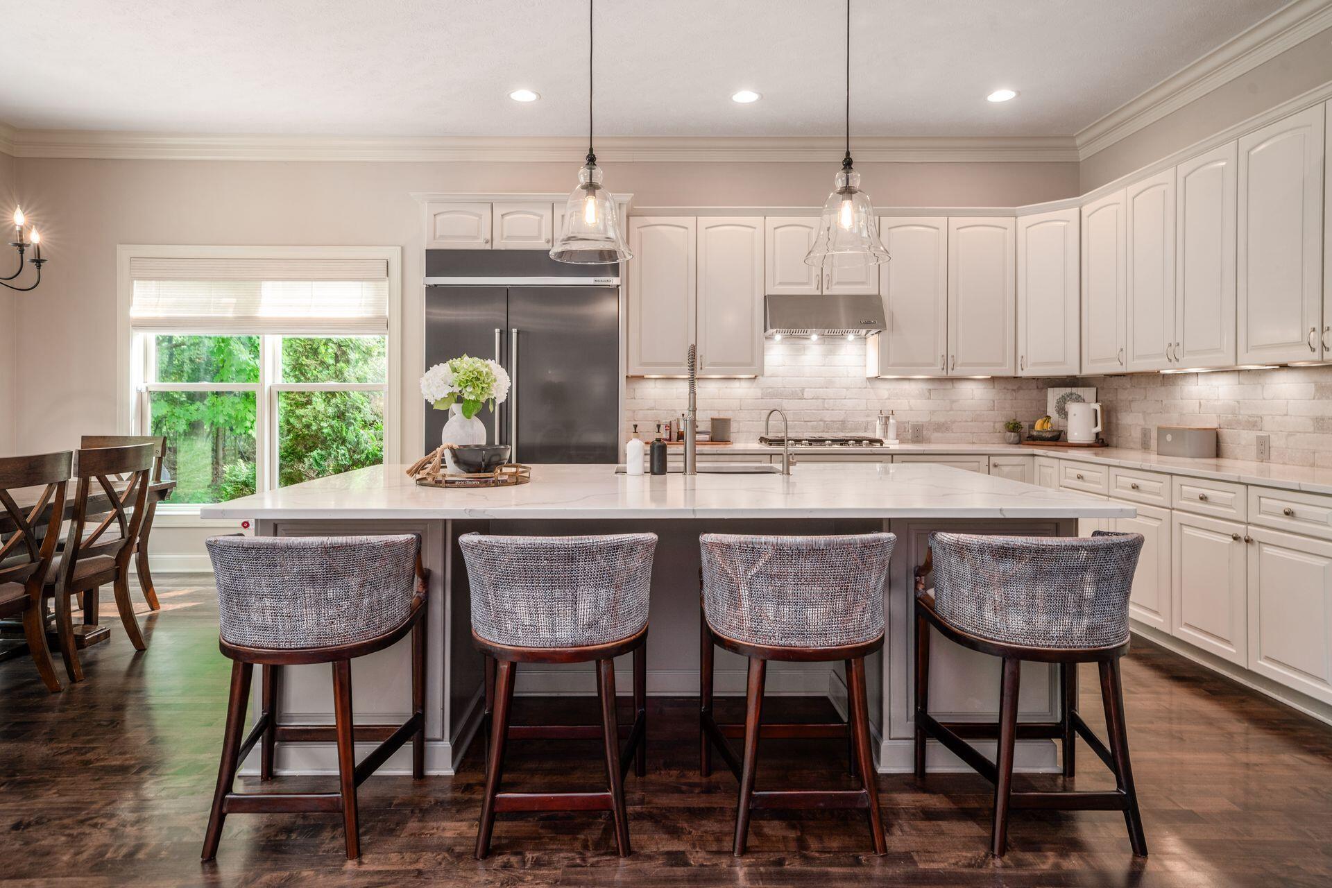 5598 Lynbrook Lane