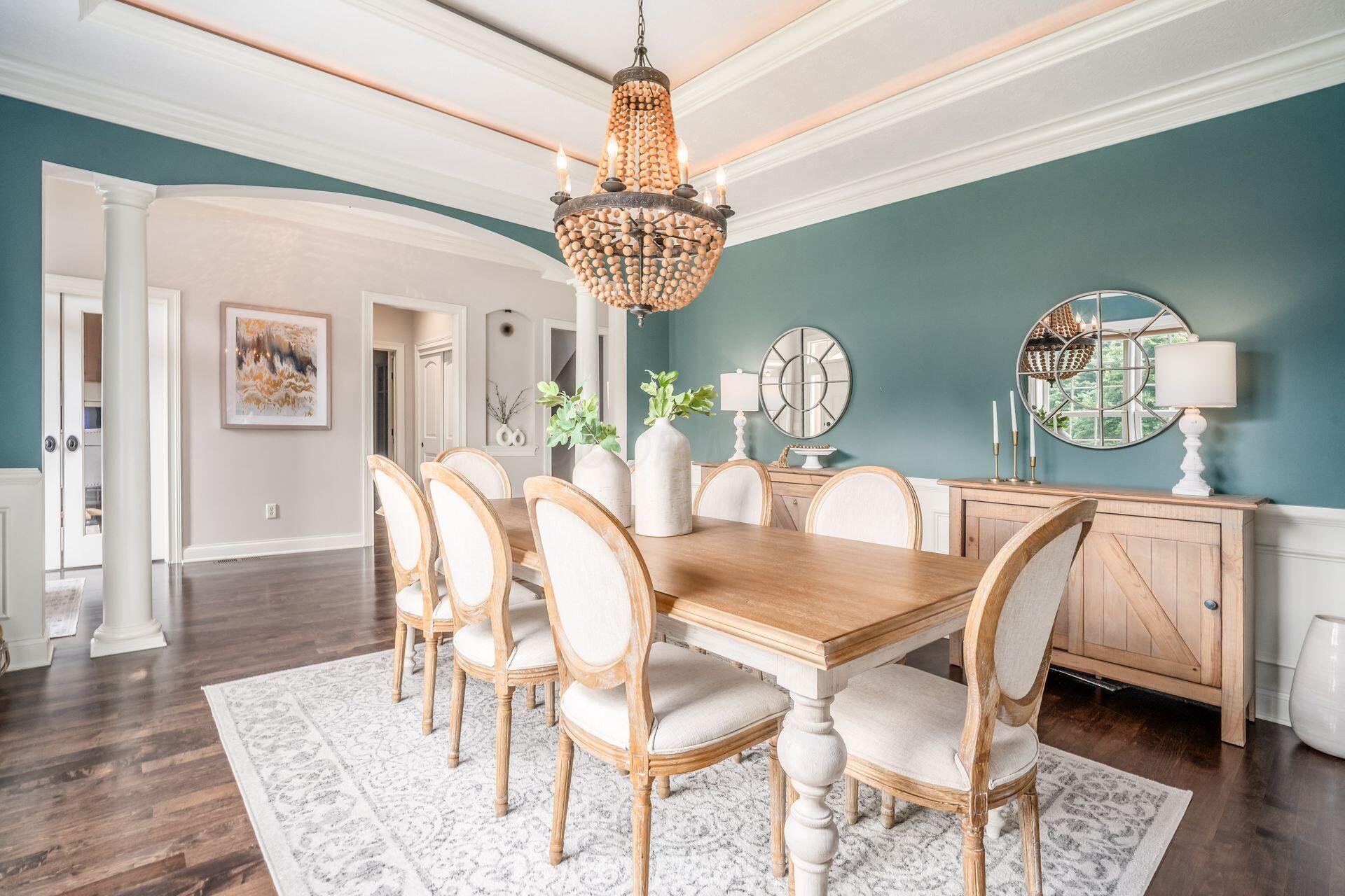 5598 Lynbrook Lane