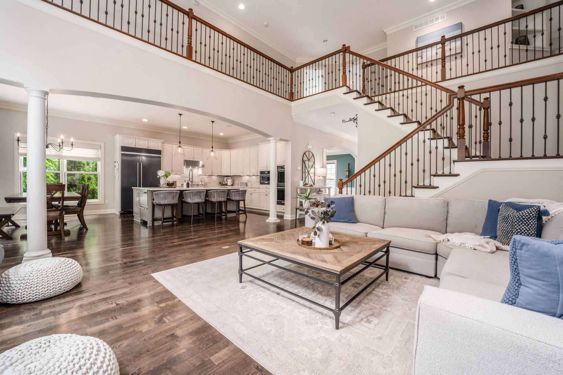 5598 Lynbrook Lane