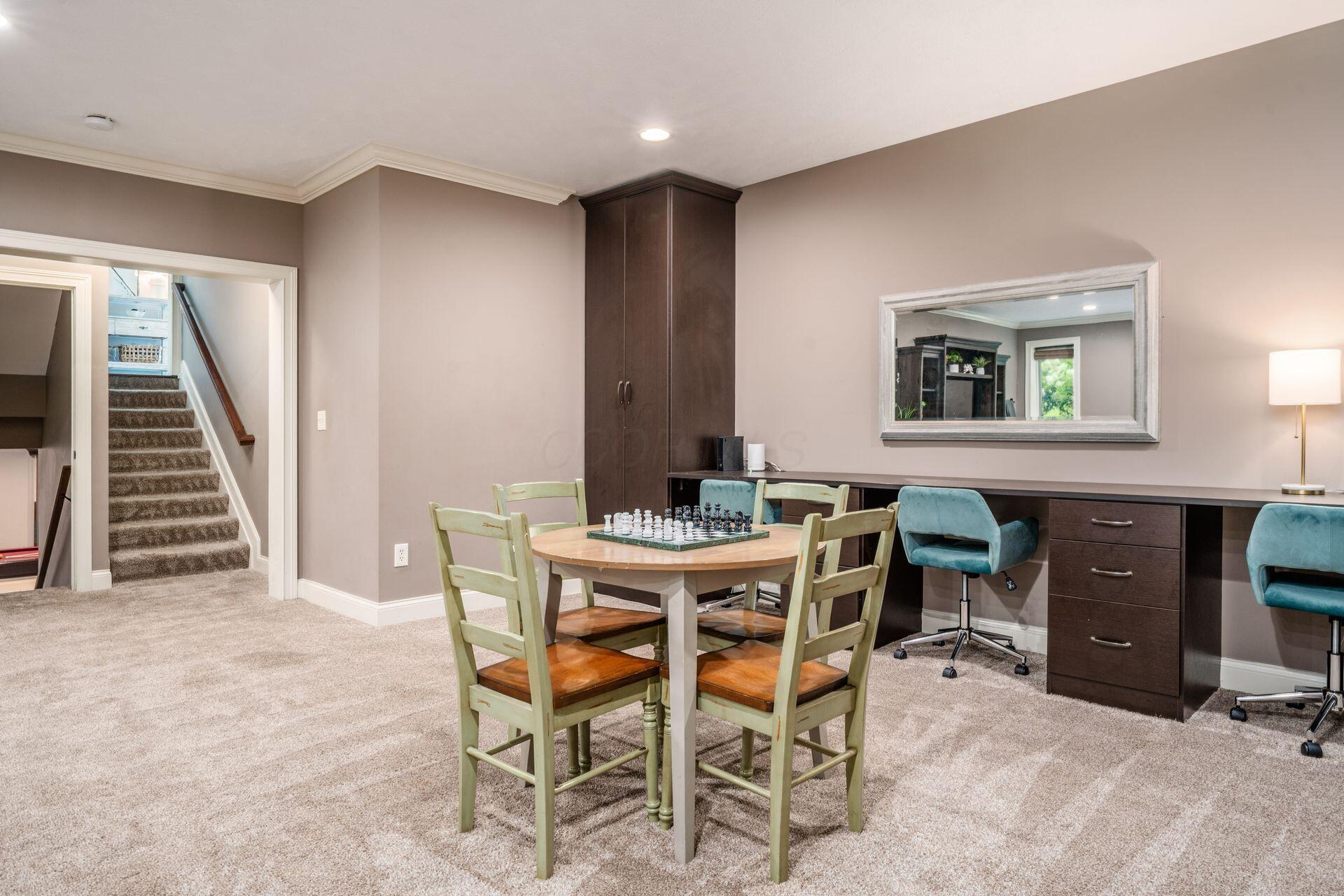 5598 Lynbrook Lane