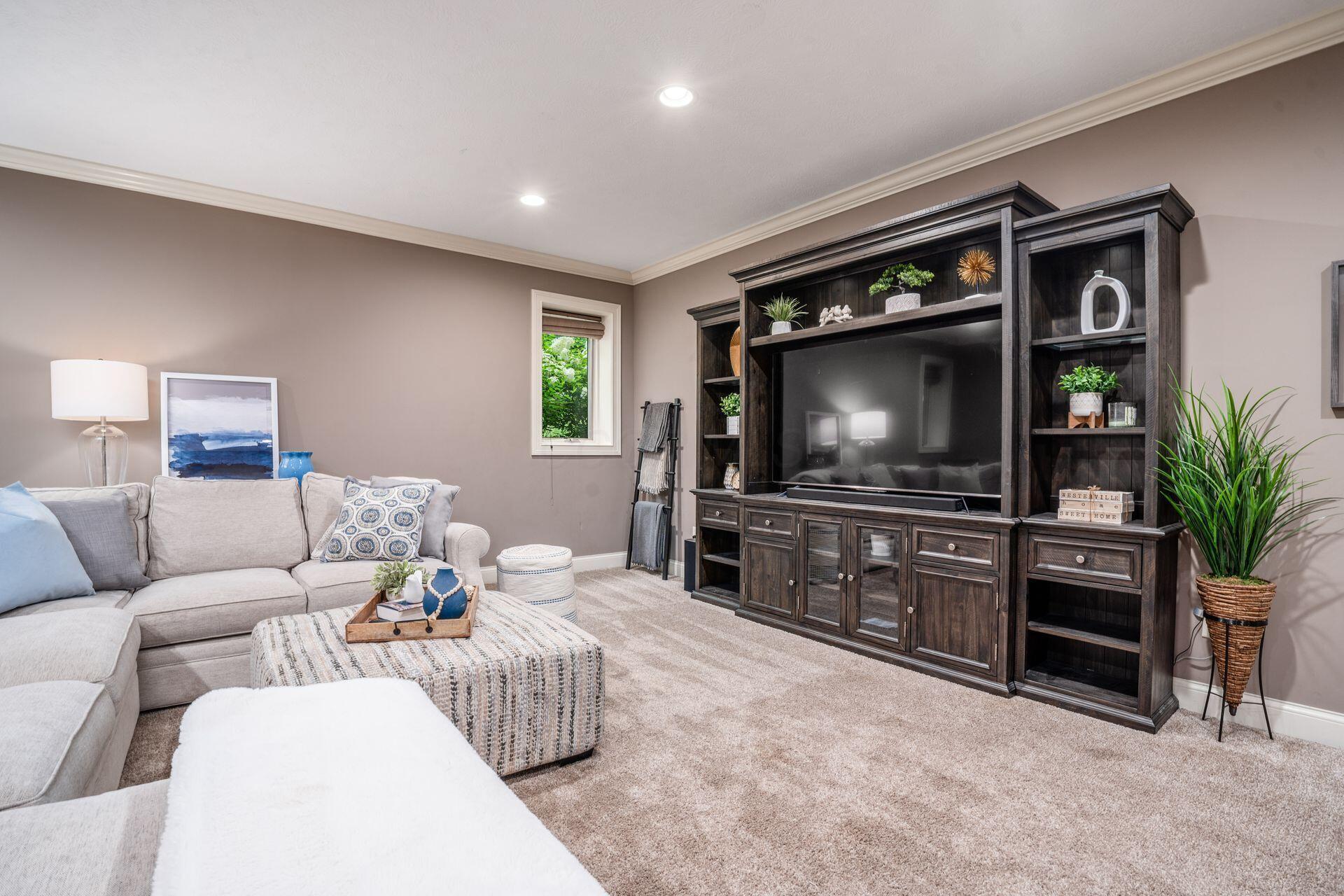 5598 Lynbrook Lane