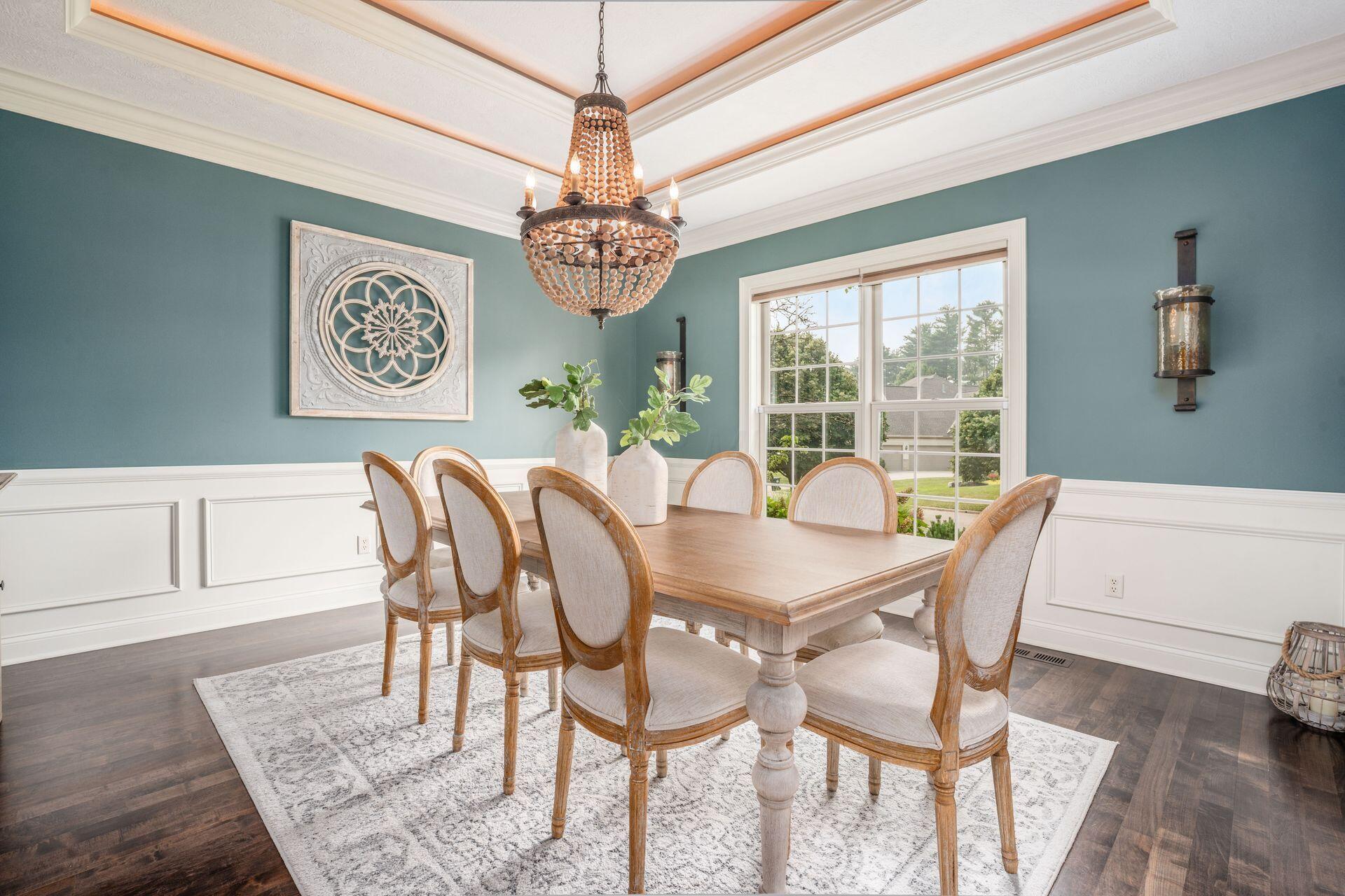 5598 Lynbrook Lane