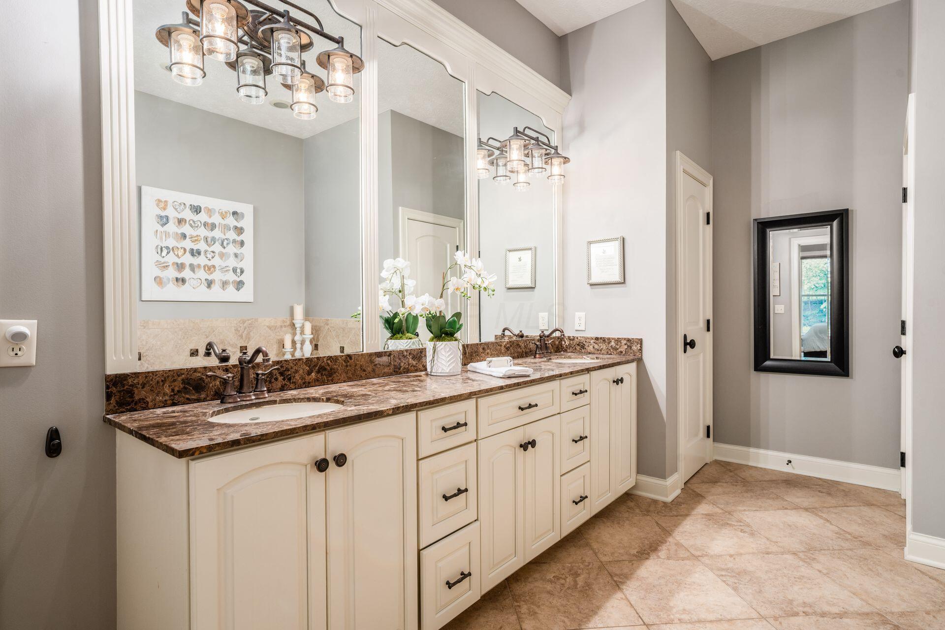 5598 Lynbrook Lane