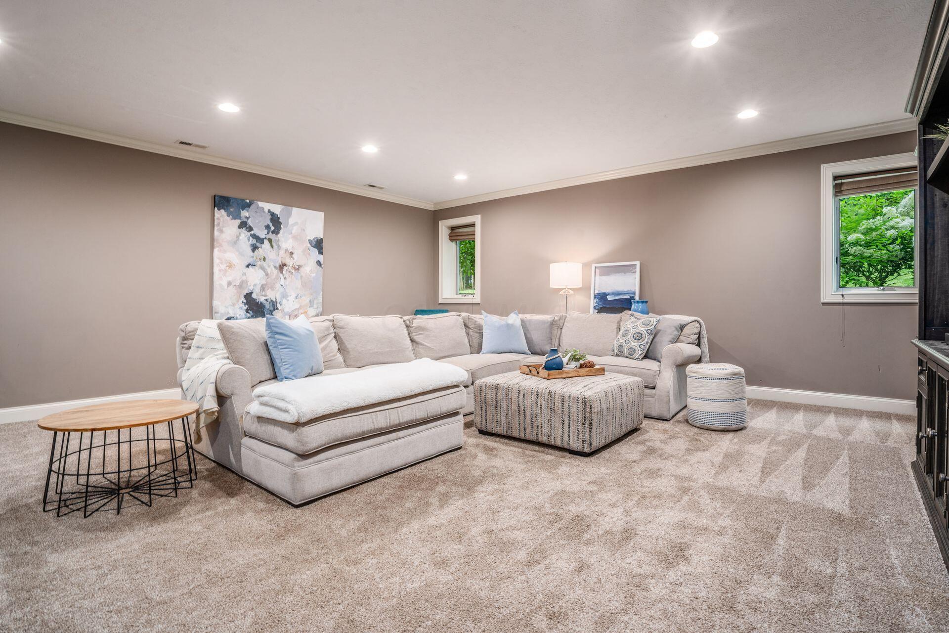 5598 Lynbrook Lane