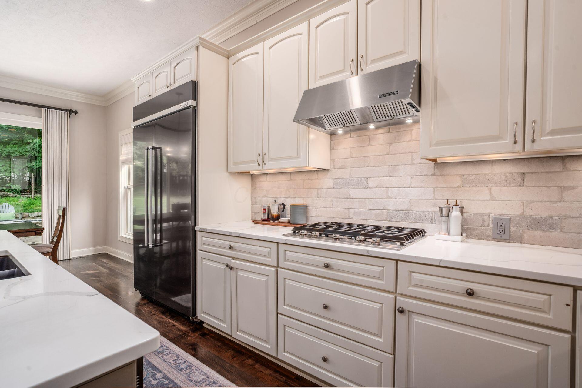 5598 Lynbrook Lane