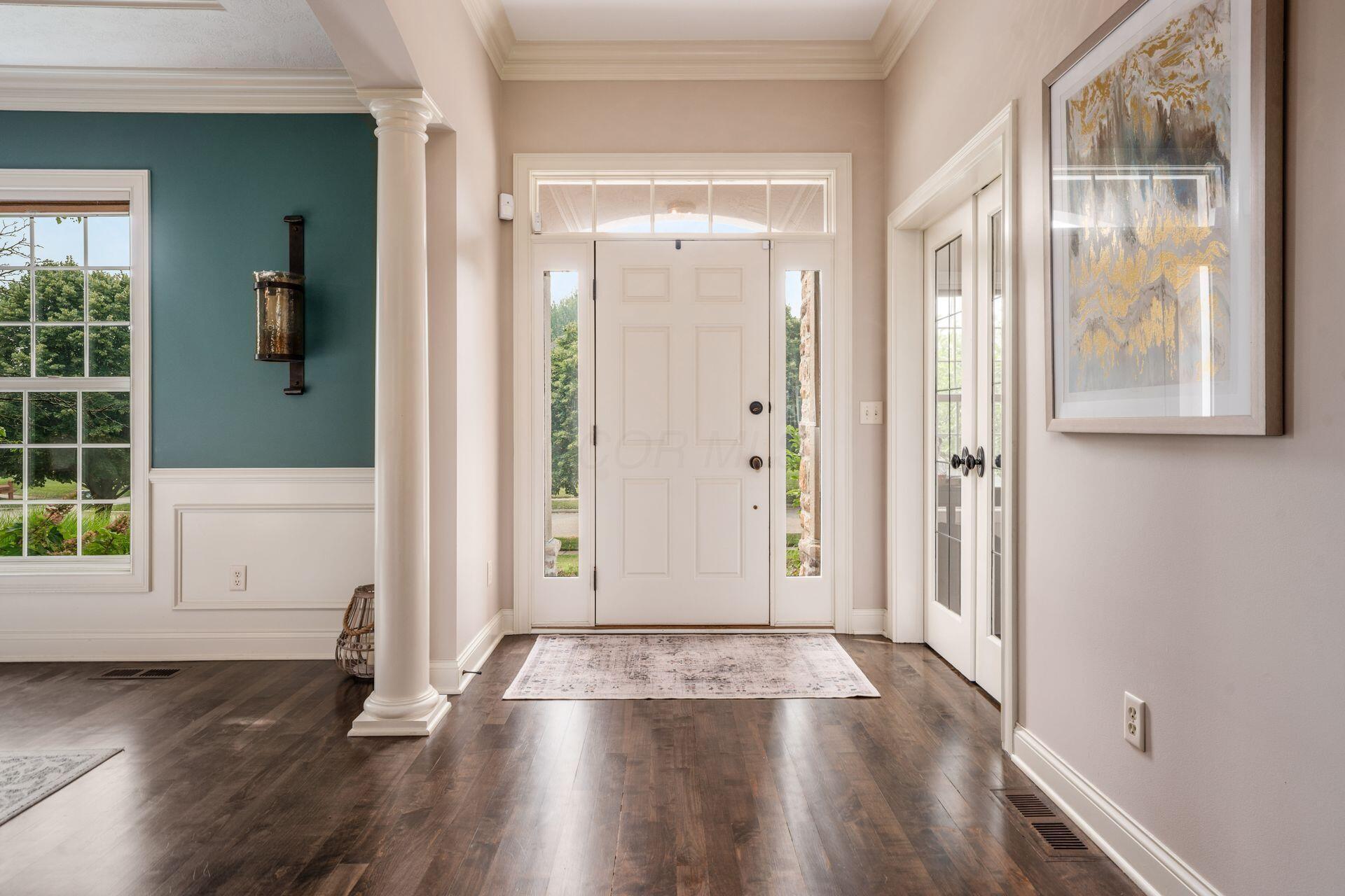 5598 Lynbrook Lane