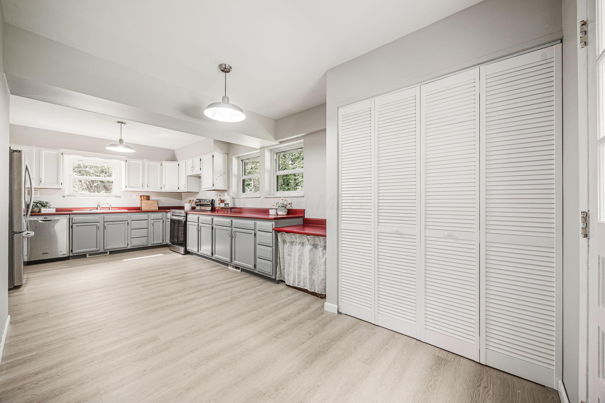 251 Cherokee Trail