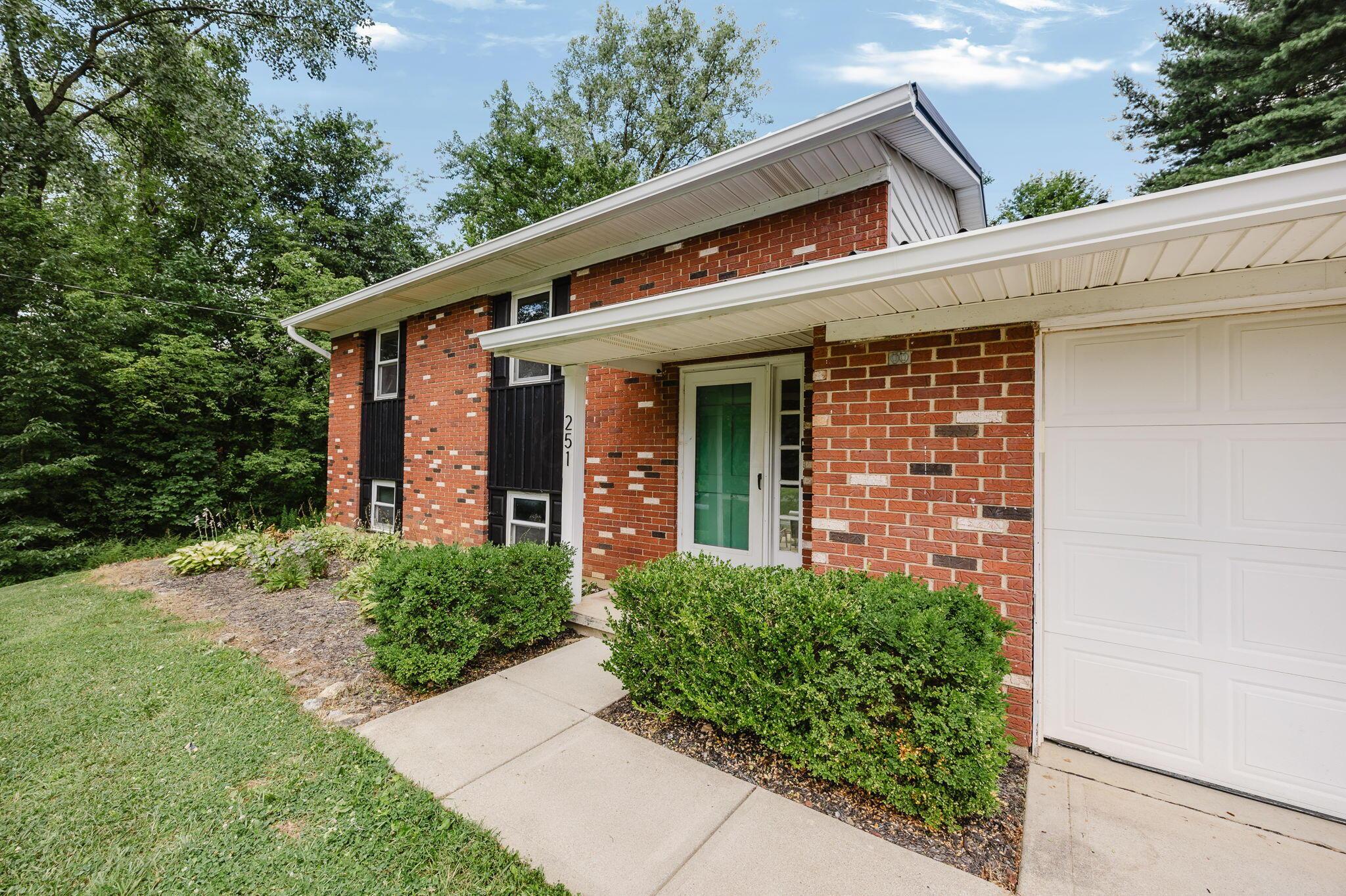 251 Cherokee Trail