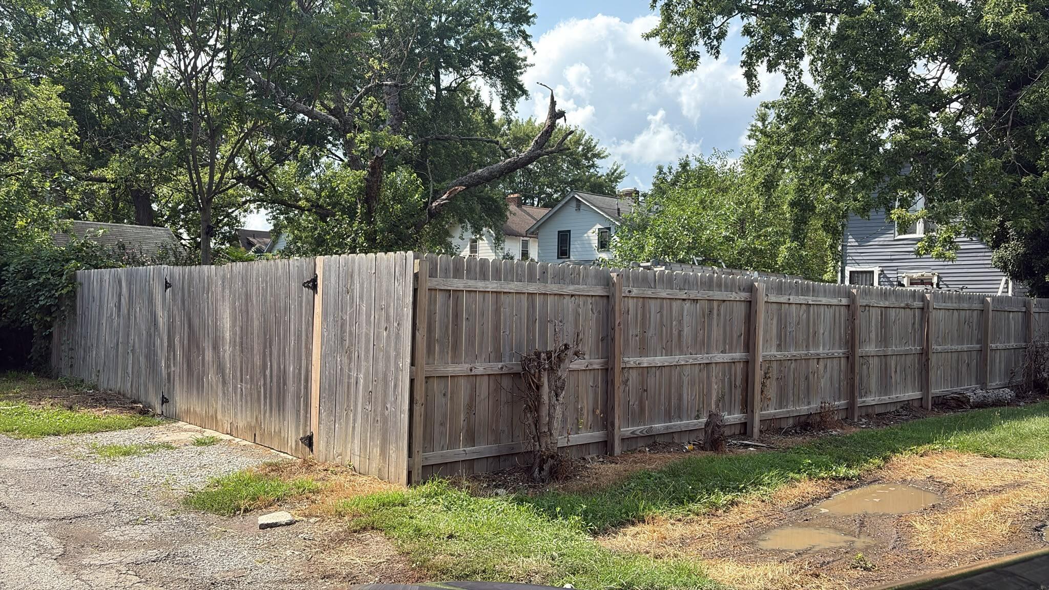 1371 aberdeen Drive