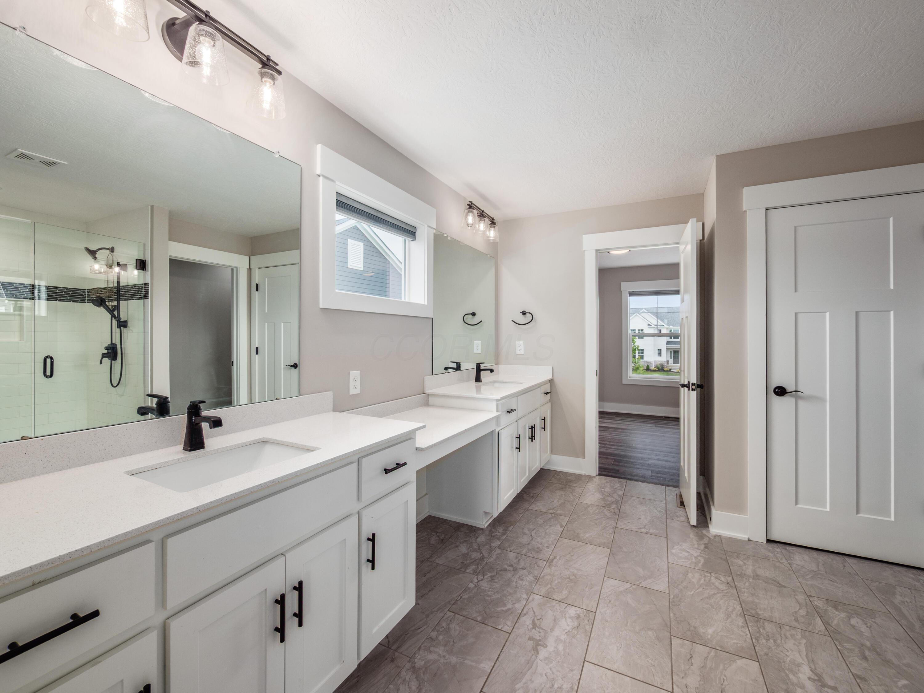 2338 Jaxton Court
