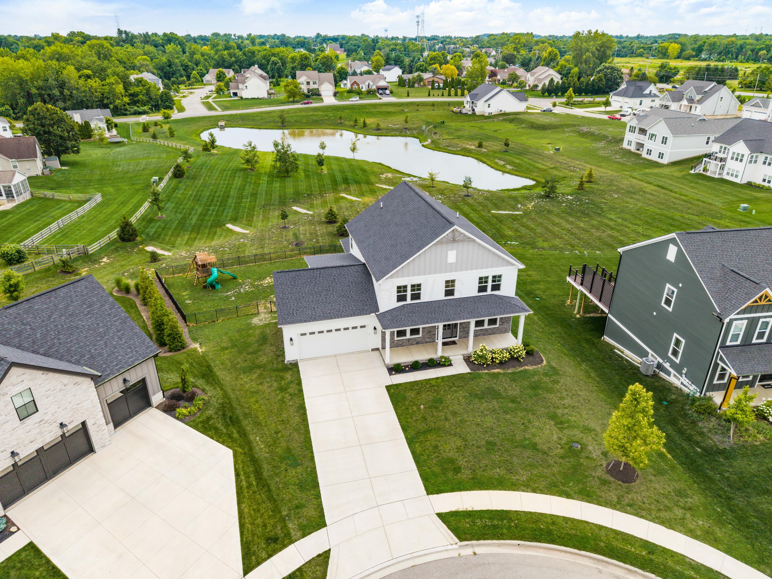 2338 Jaxton Court