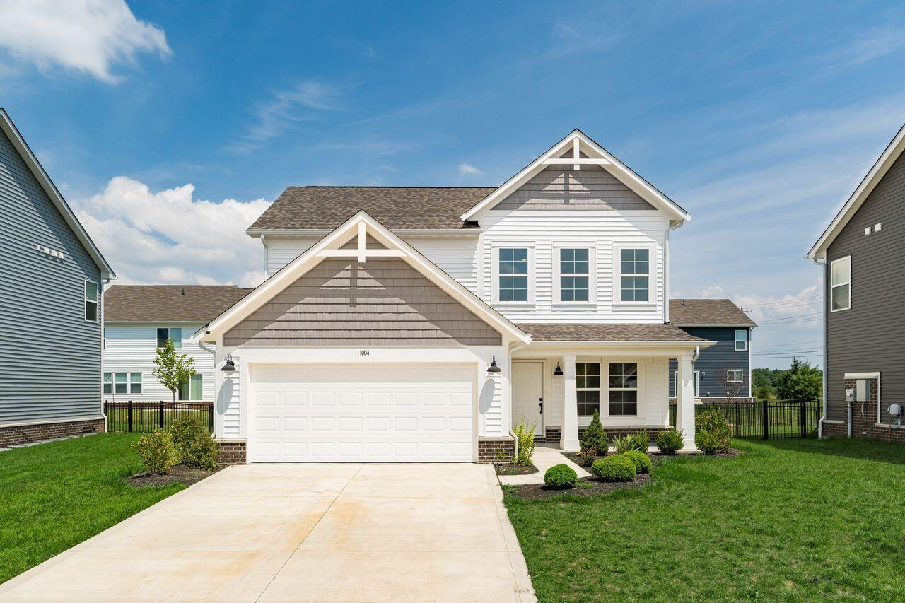 1004 Beehive Grove