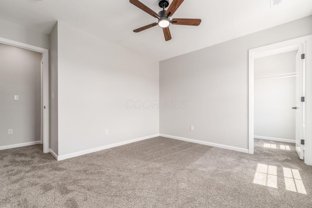 1004 Beehive Grove
