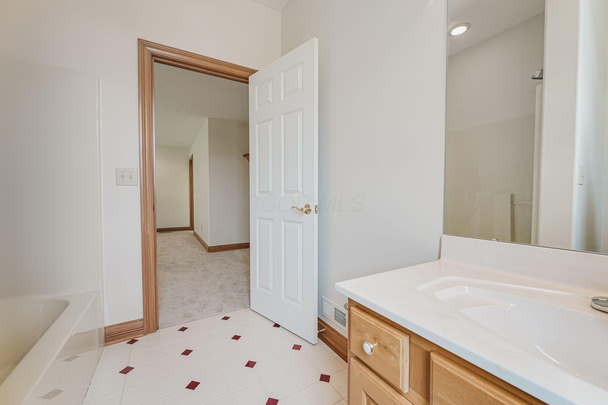 4343 Tavistock Circle