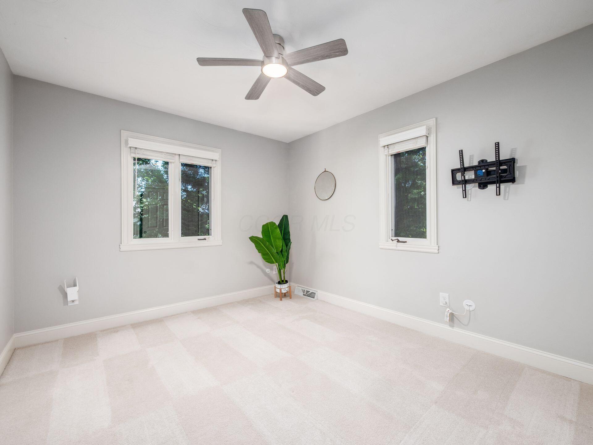 2318 Starleaf Lane