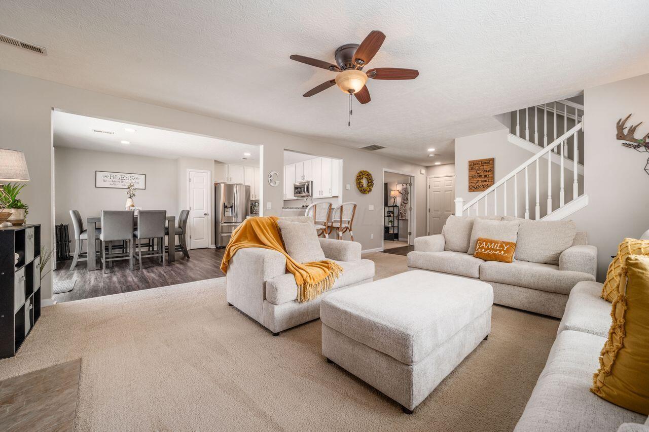 6862 Riding Trail Drive
