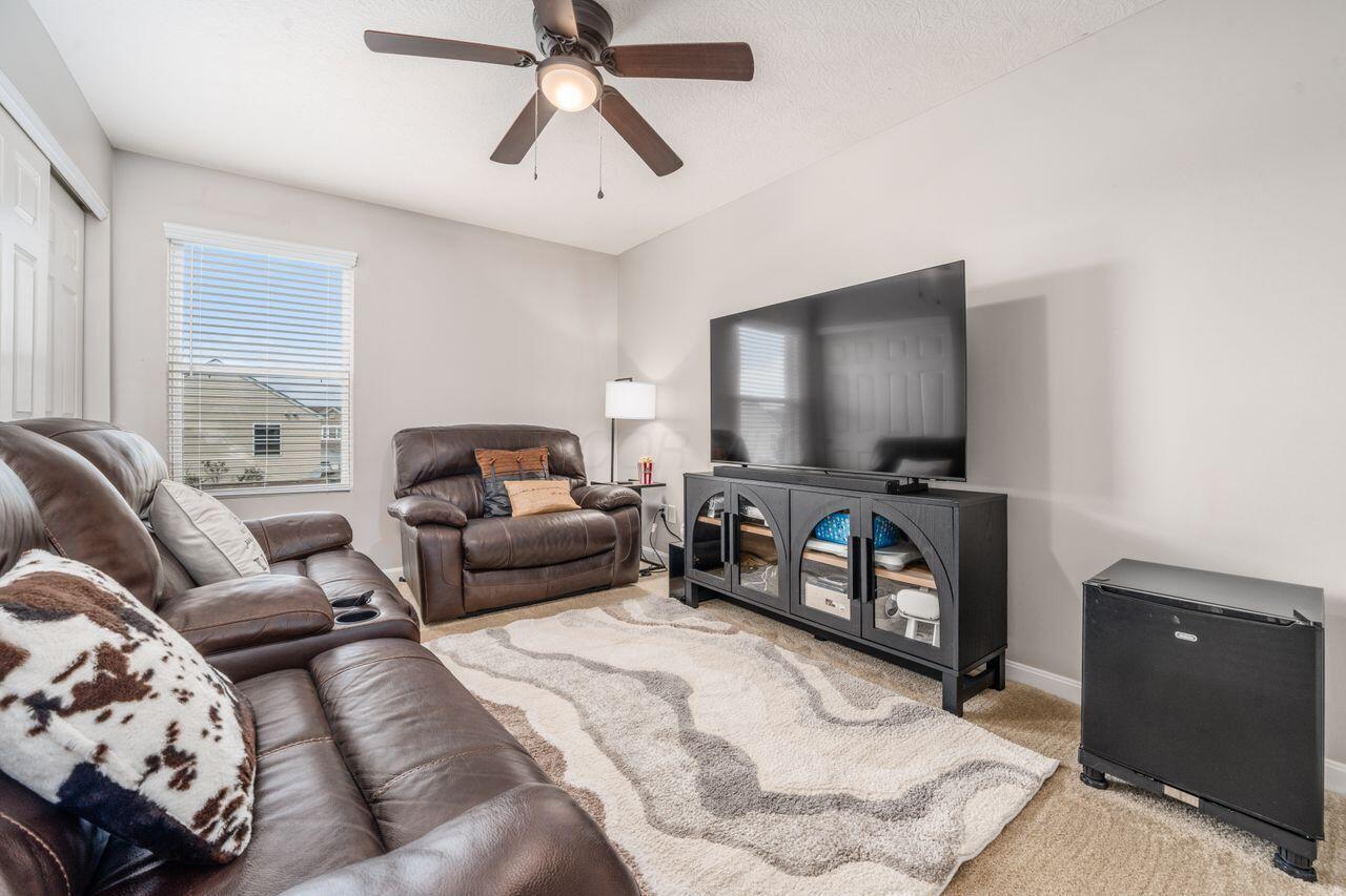 6862 Riding Trail Drive