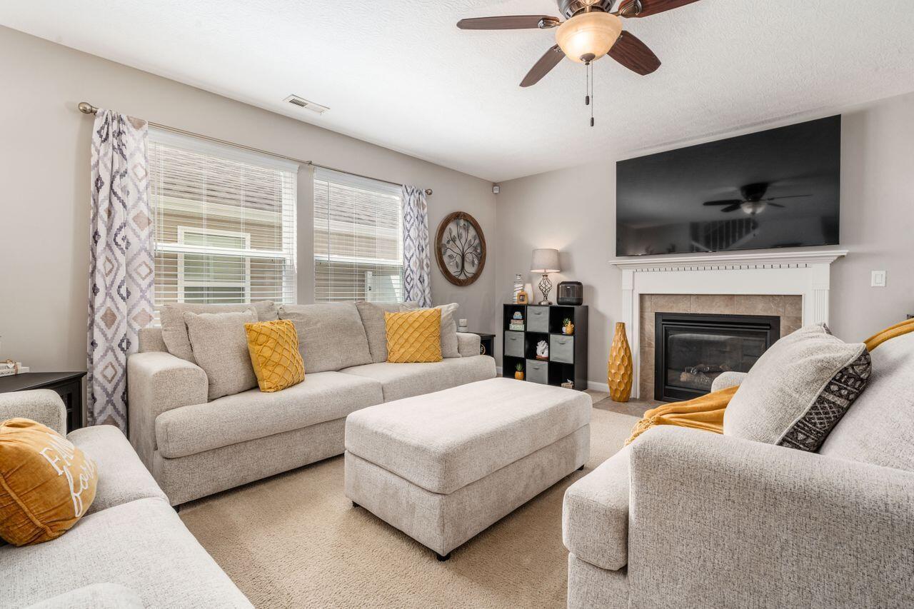 6862 Riding Trail Drive