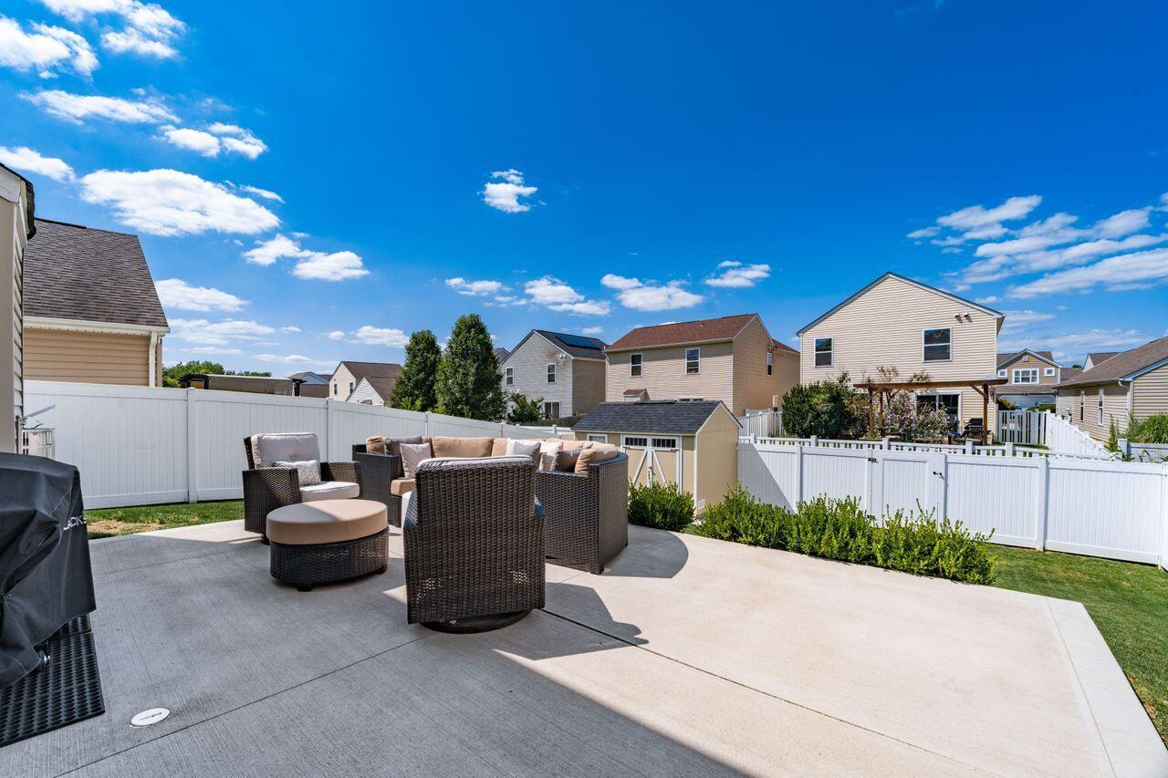 6862 Riding Trail Drive