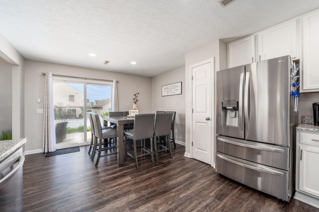 6862 Riding Trail Drive