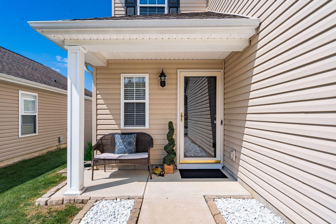6862 Riding Trail Drive