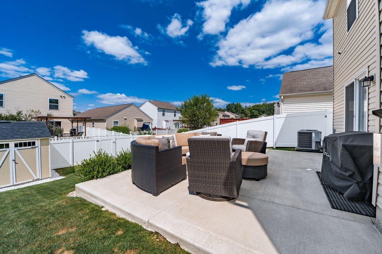 6862 Riding Trail Drive