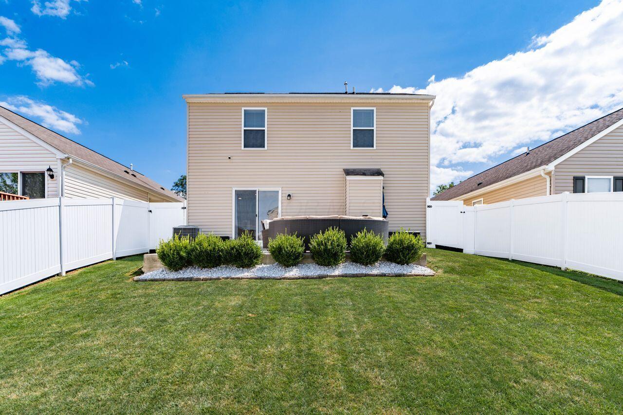 6862 Riding Trail Drive
