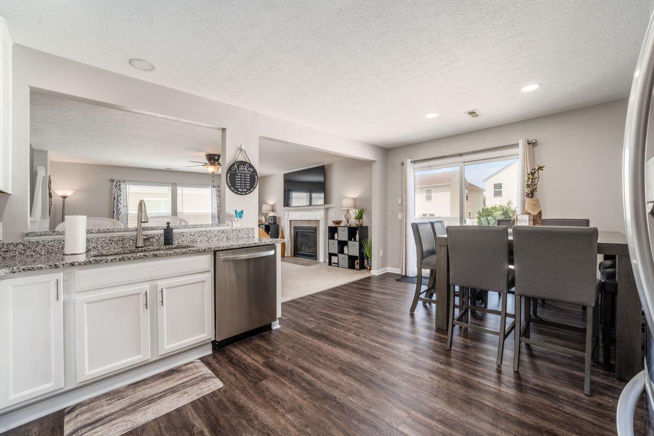 6862 Riding Trail Drive