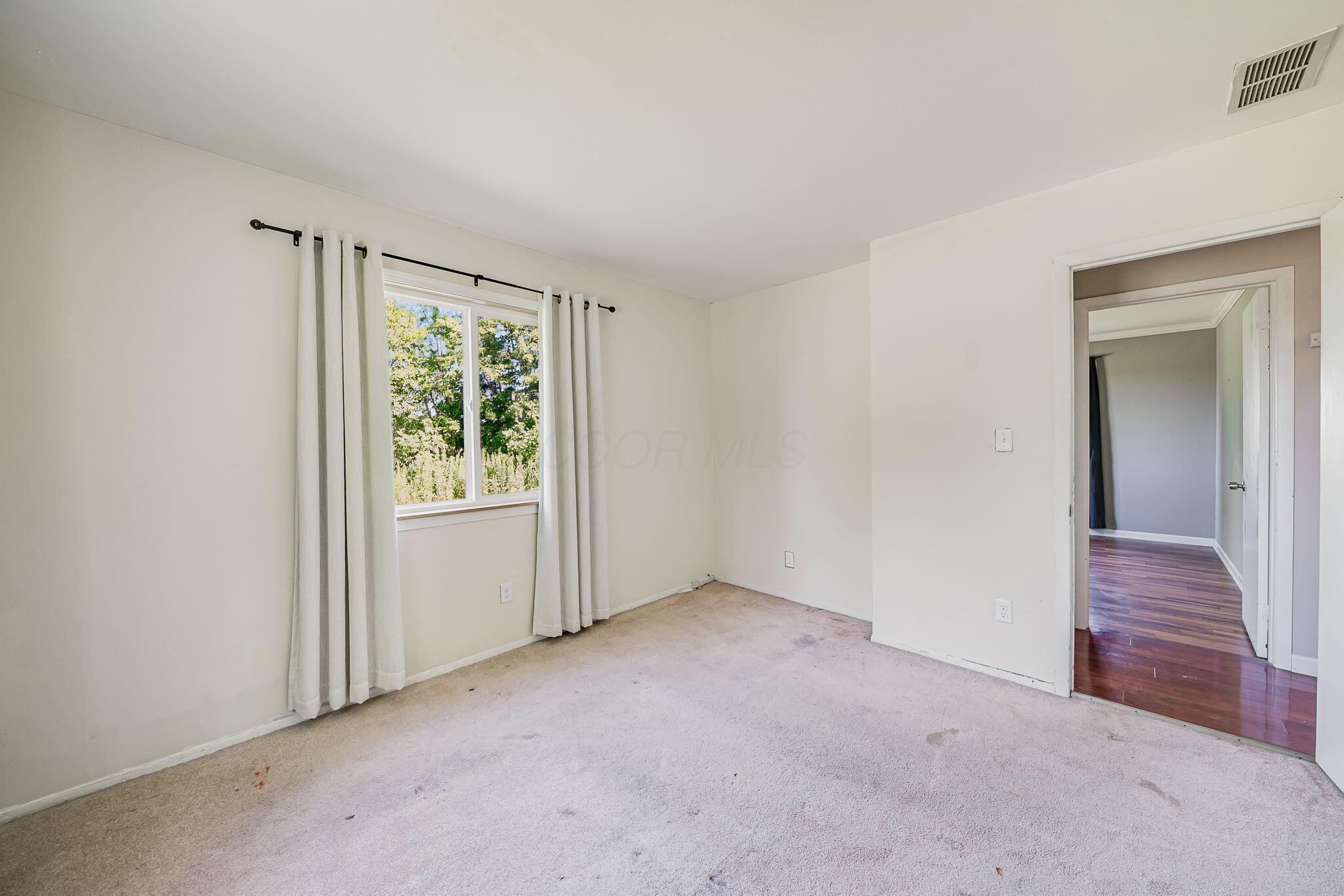 4633 Steamtown Road