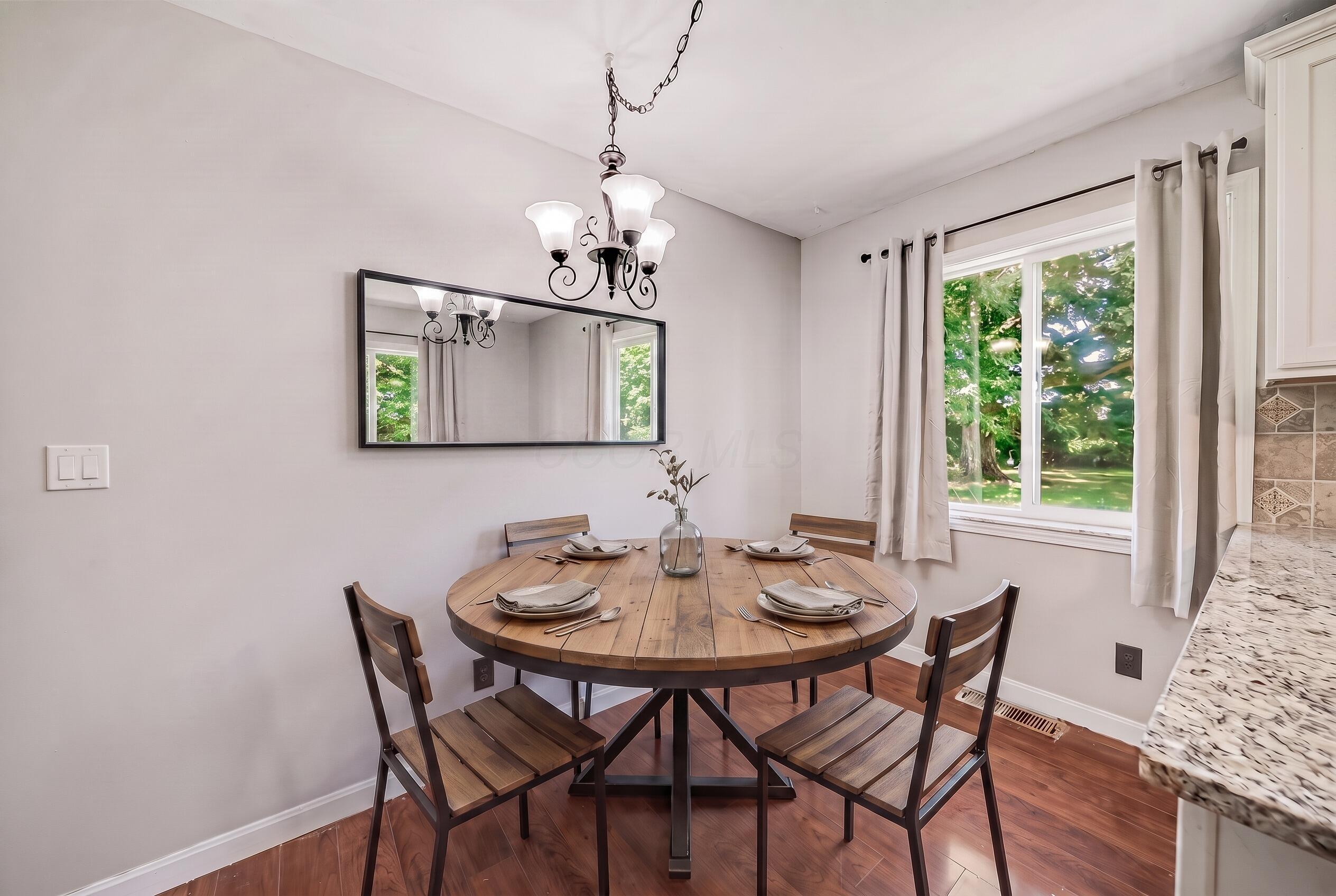 4633 Steamtown Road