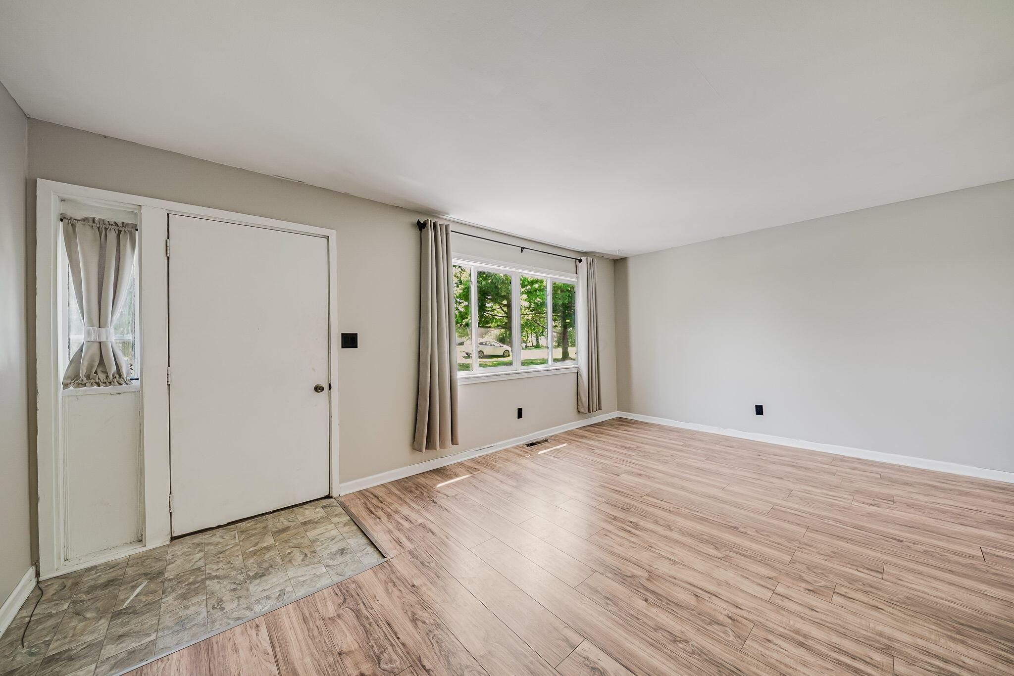 4633 Steamtown Road