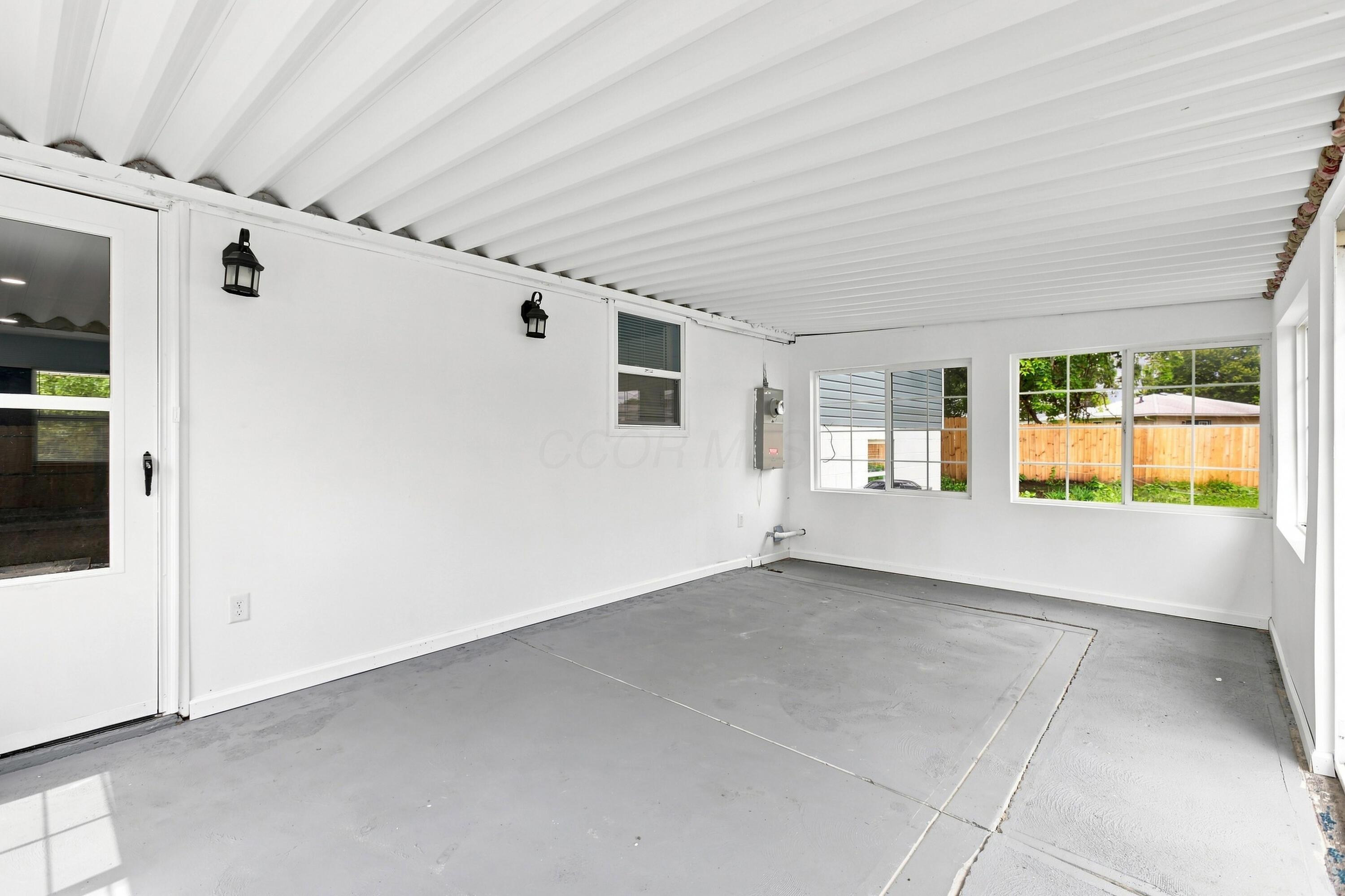 3324 Villa Court