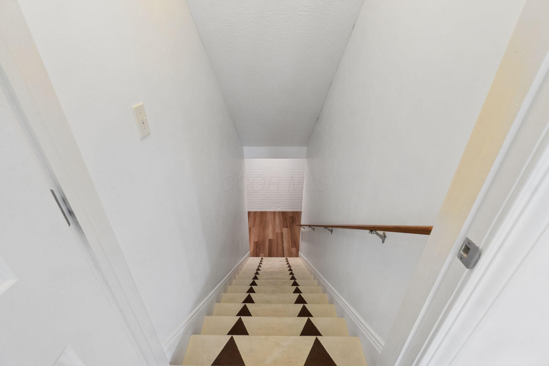 8069 Saybrook Drive