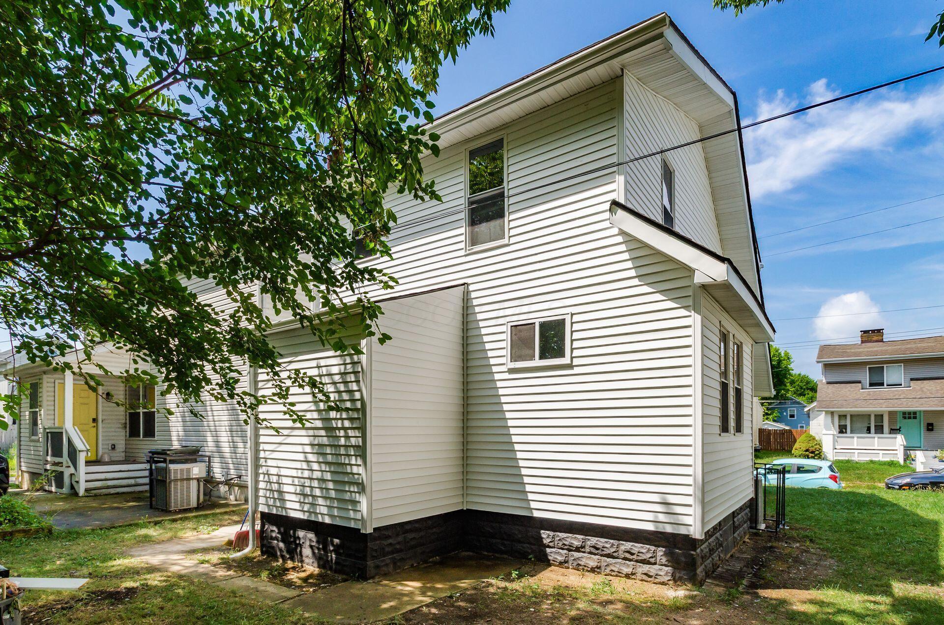 892 Heyl Avenue