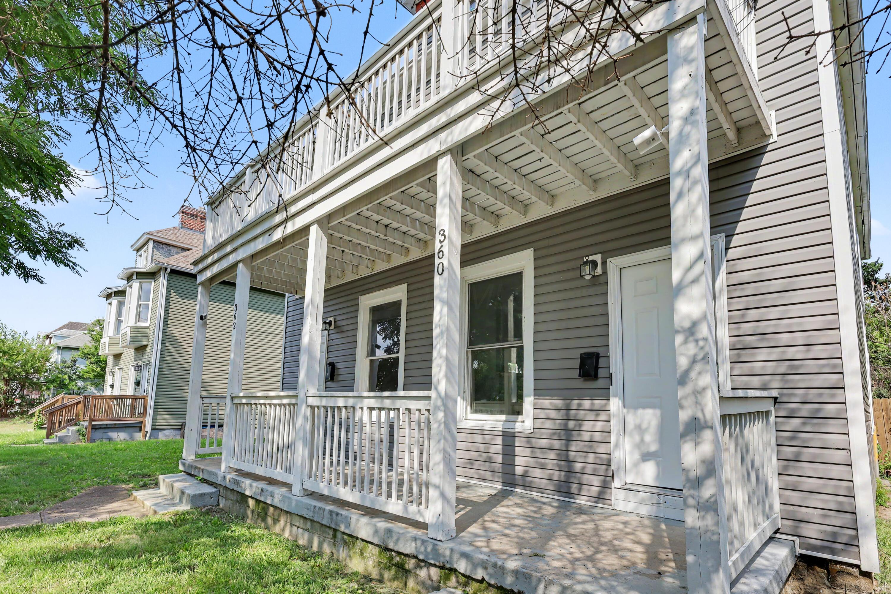 360 N Garfield Avenue, 362