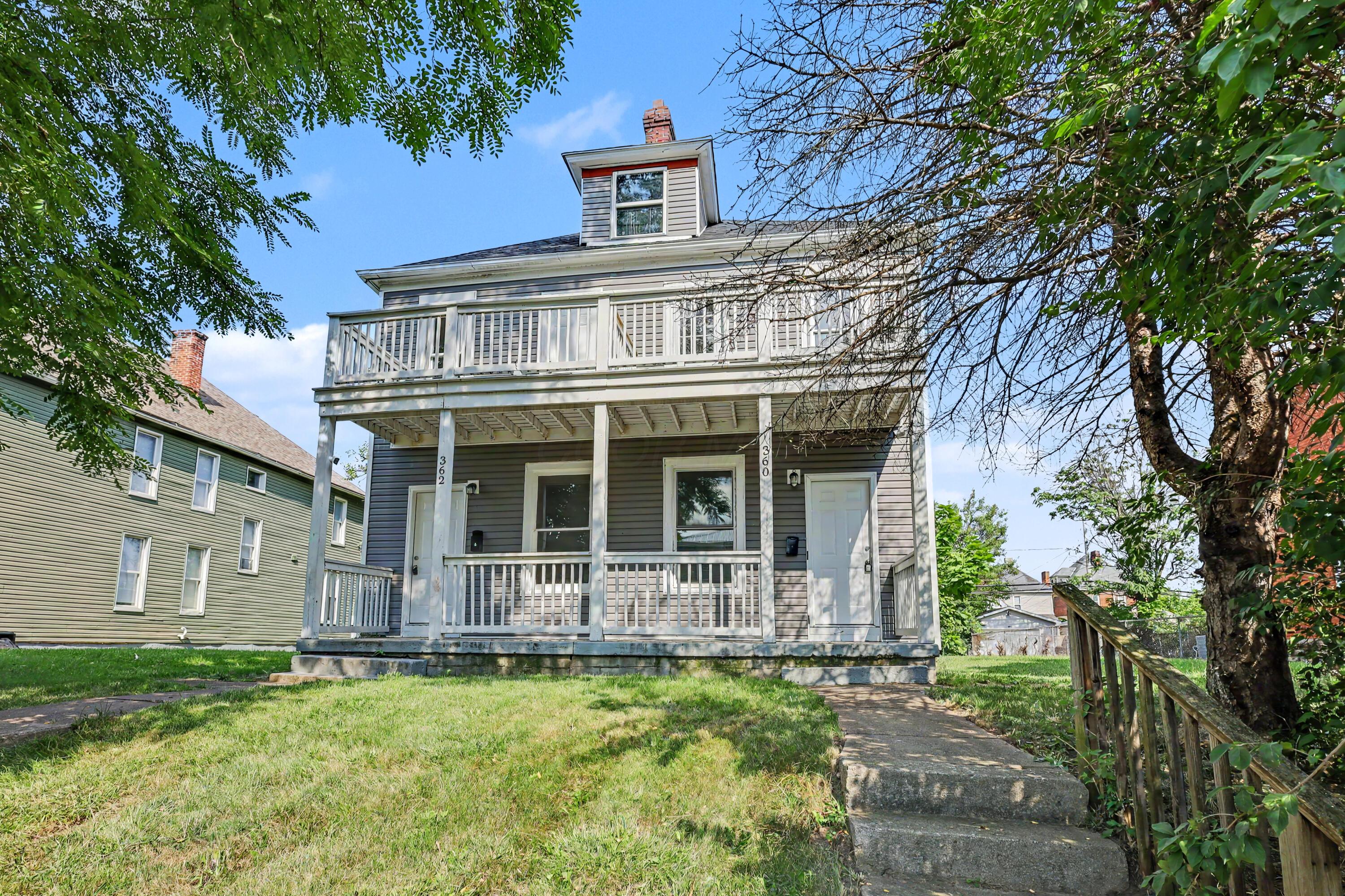 360 N Garfield Avenue, 362