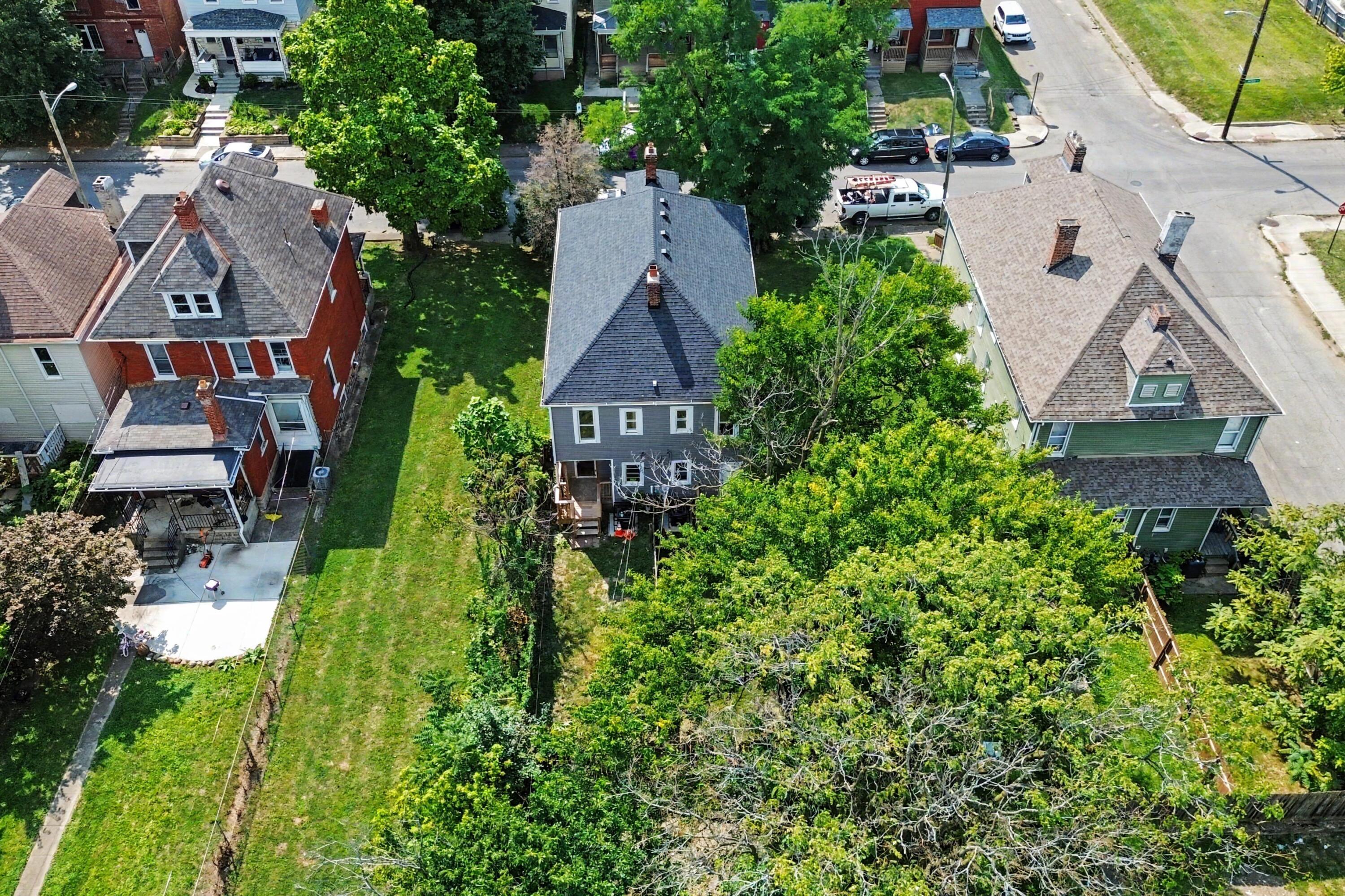 360 N Garfield Avenue, 362