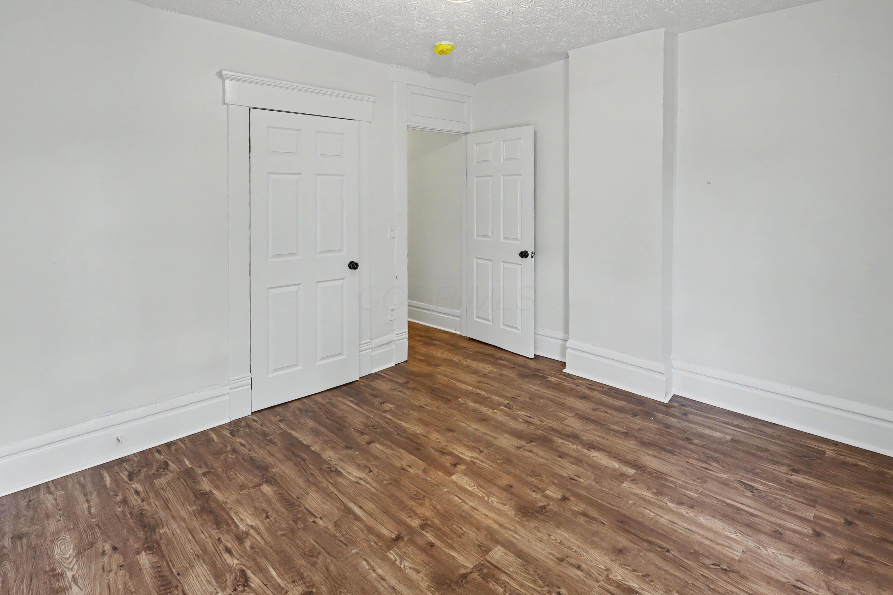 360 N Garfield Avenue, 362